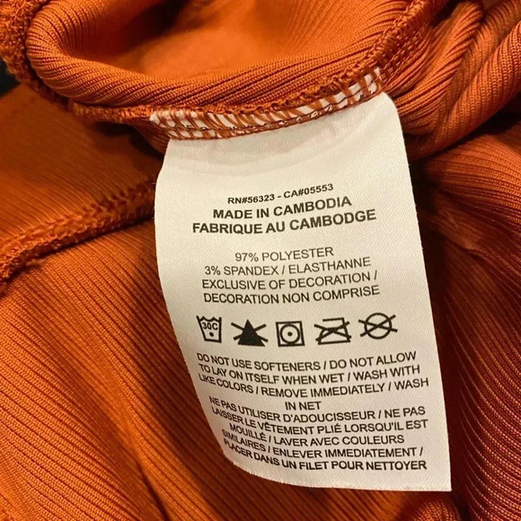 Nike Women's Orange Wide-Leg Pants - Picture 7 of 7